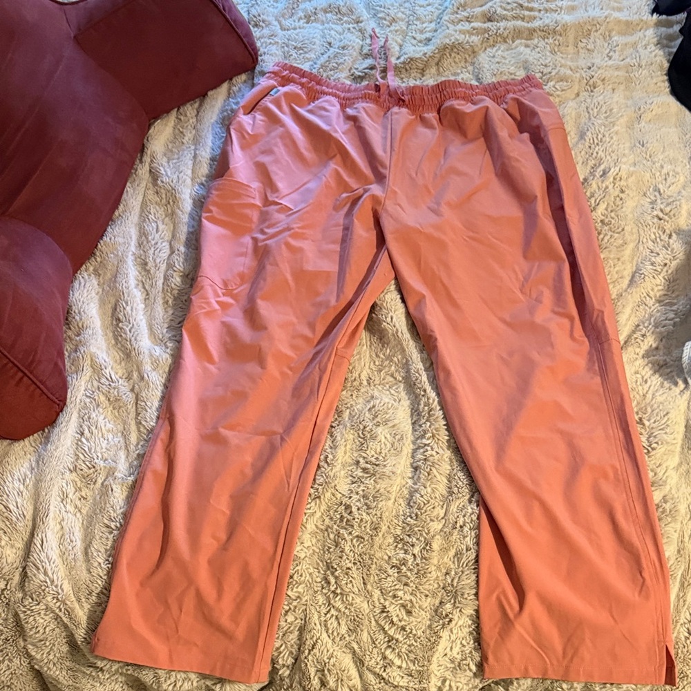 Hanes Comfort Fit Scrub pants coral